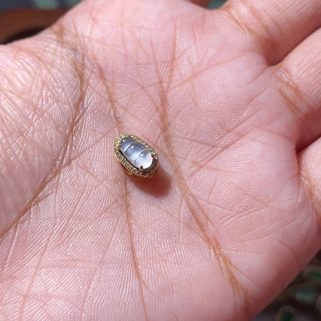 吊坠(不含链)18K金镶嵌翡翠