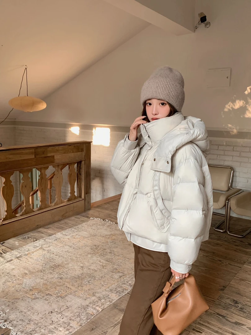 【BLB•板老板】拼接短款连帽白鸭绒羽设计感高品质羽绒服 8809