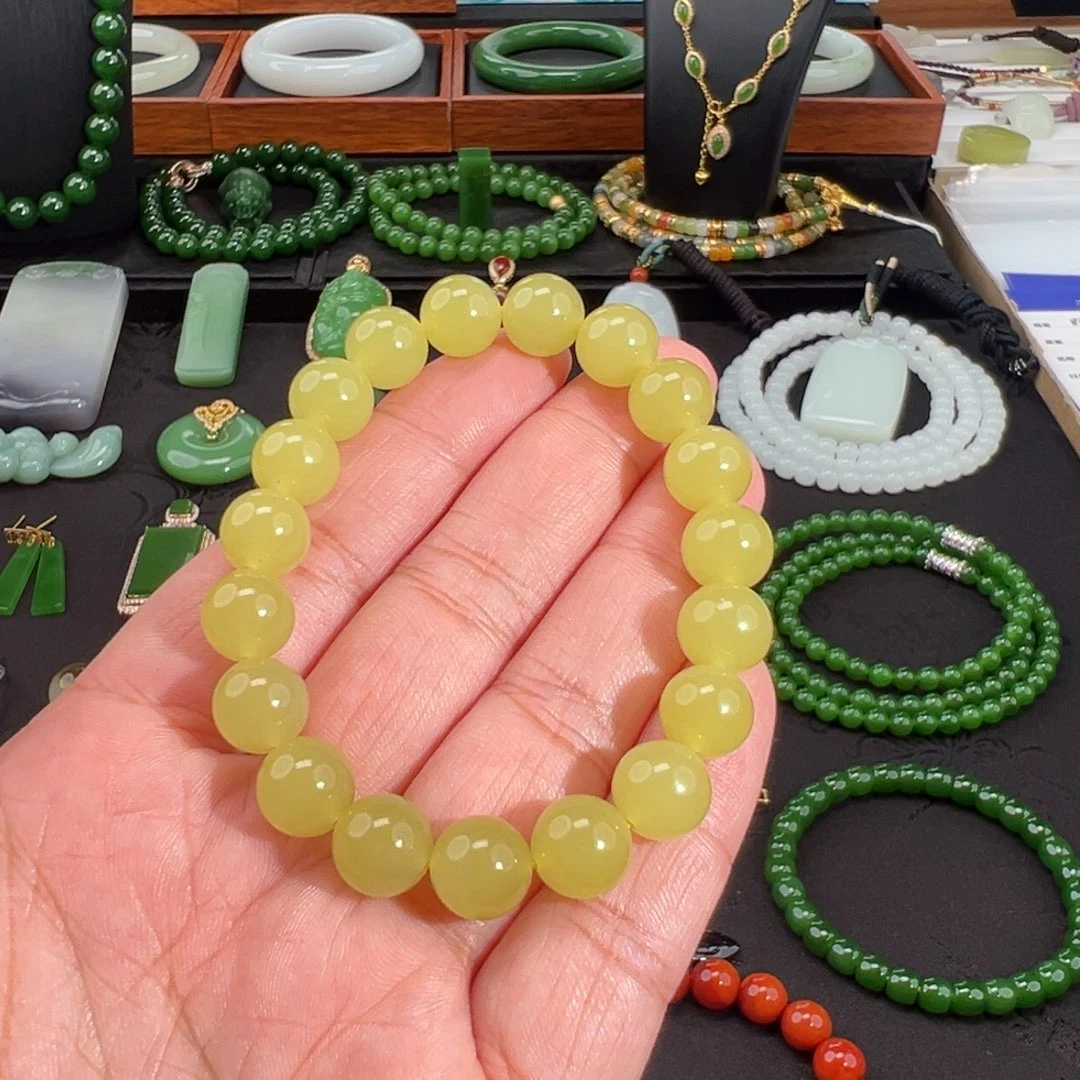 和田玉未镶嵌手串