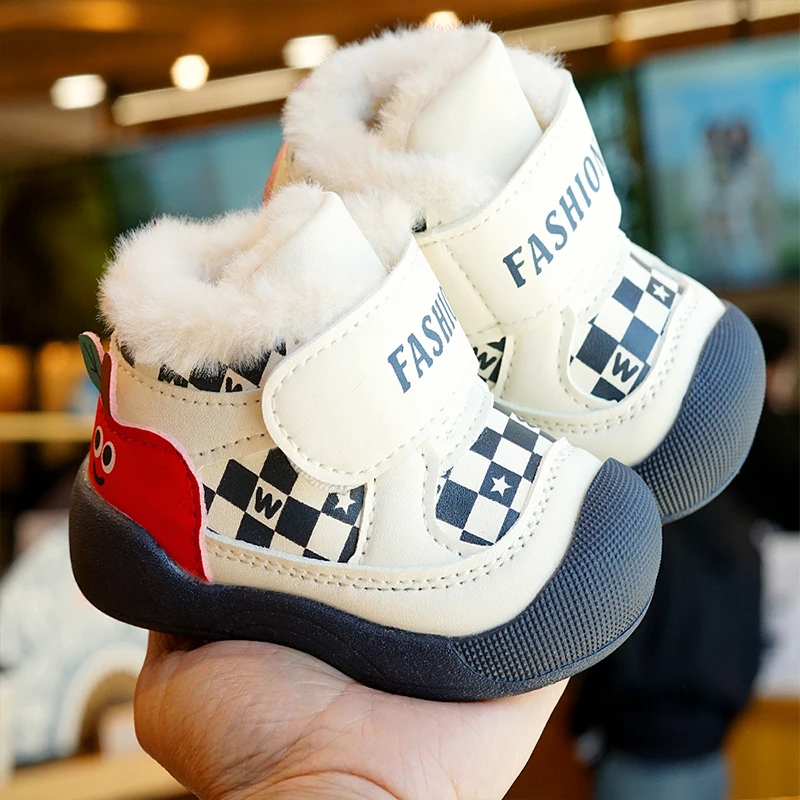 学步鞋冬季加绒加厚初学者宝宝鞋子1-2岁婴儿鞋子软底防滑保暖