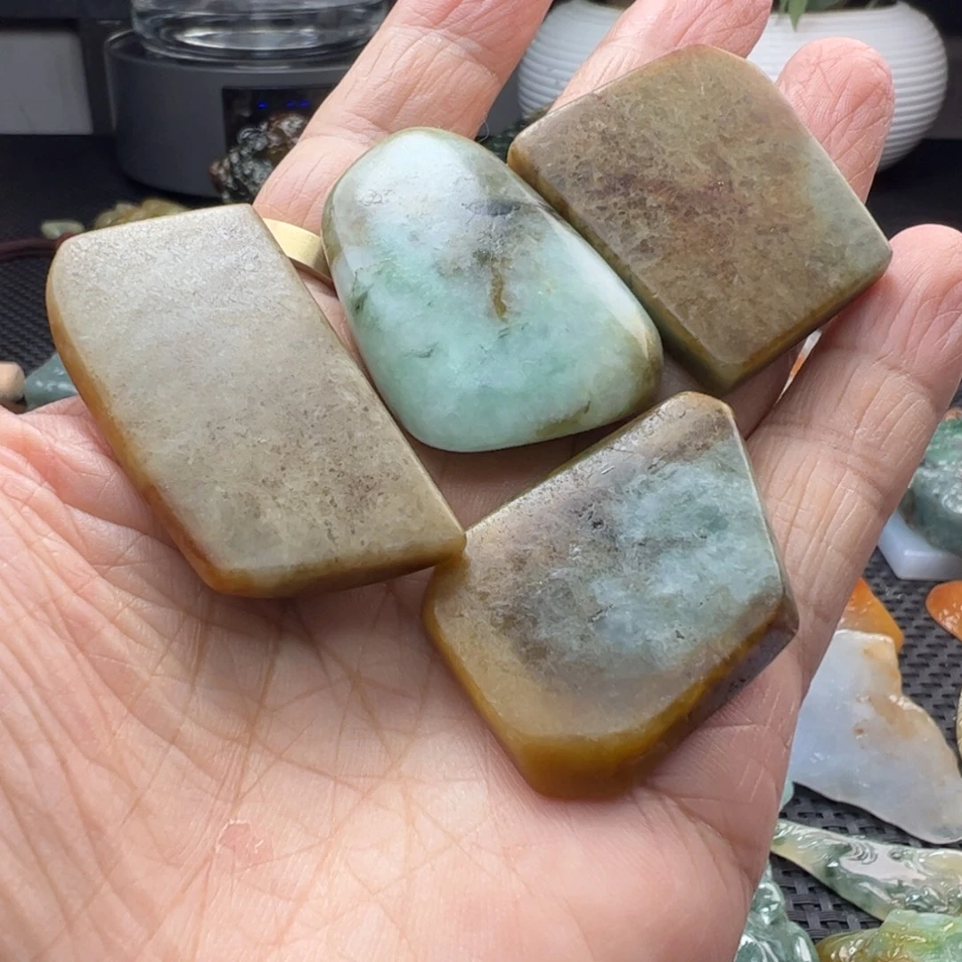 翡翠裸石缅甸翡翠