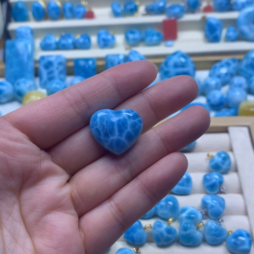 针钠钙石（海纹石）颈饰未镶嵌圆*儿