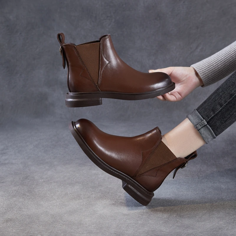 头层牛皮复古英伦风短靴女2025秋季新款时尚轻便洋气烟筒靴