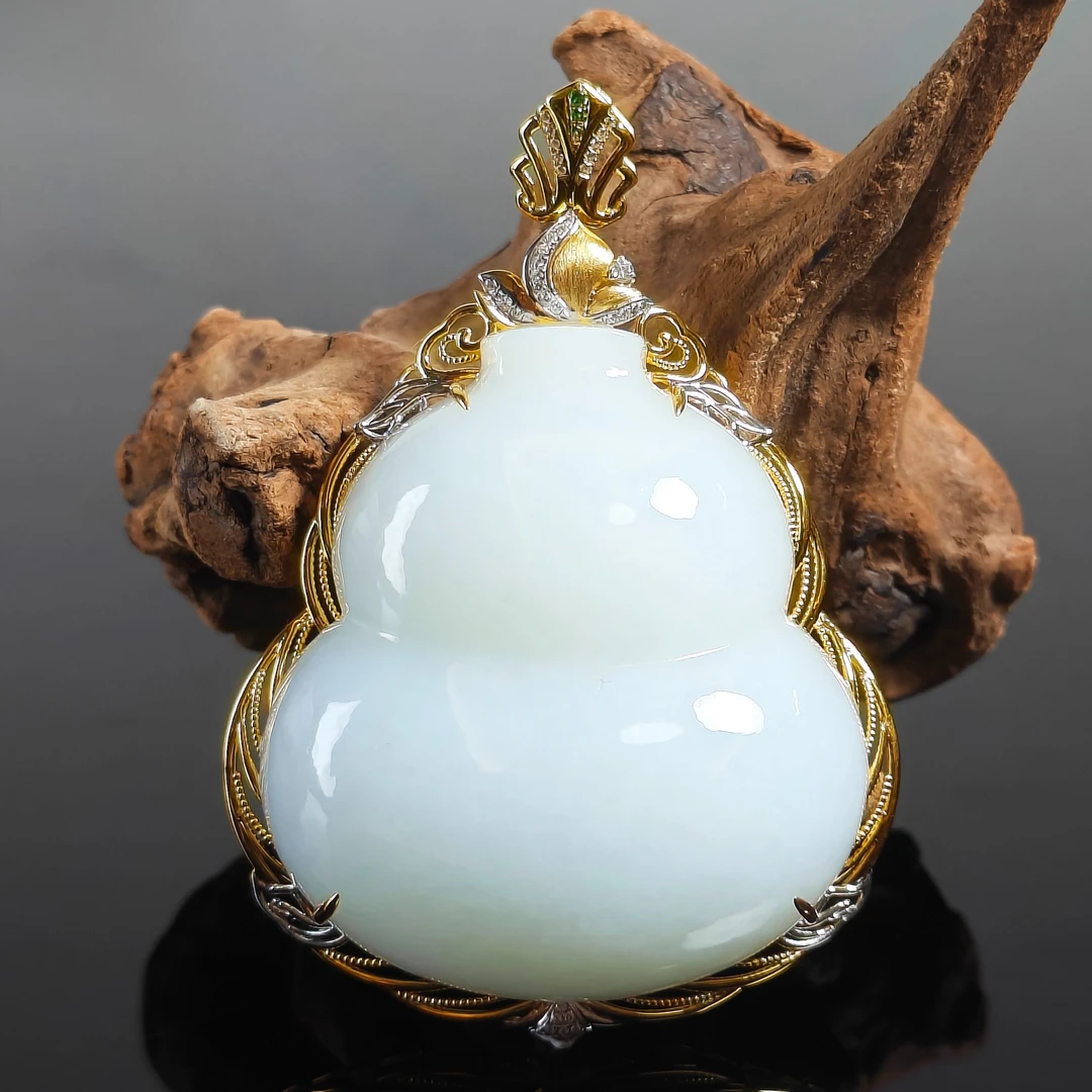 【周年庆限定】 18K天然和田玉白玉葫芦吊坠丨多样性发一