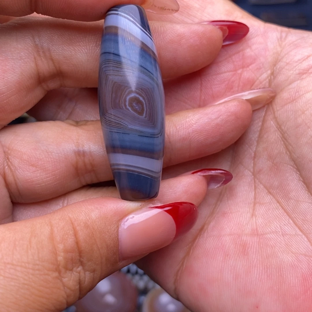 今***鸭玛瑙/玉髓未镶嵌珠宝半成品