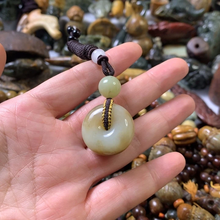 未镶嵌岫岩河磨玉（透闪石质玉）笔搁