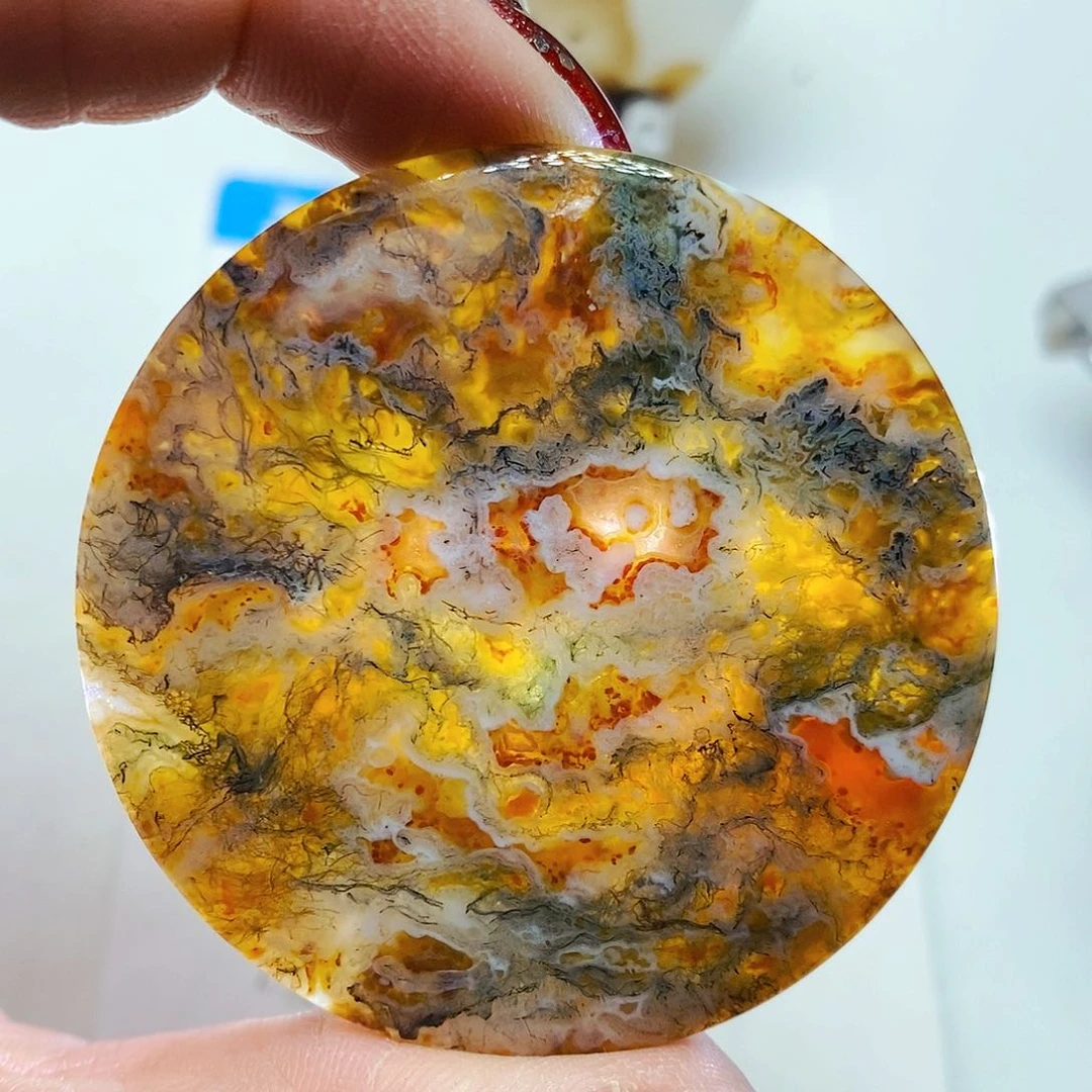 玛瑙/玉髓颈饰未镶嵌莫***谁