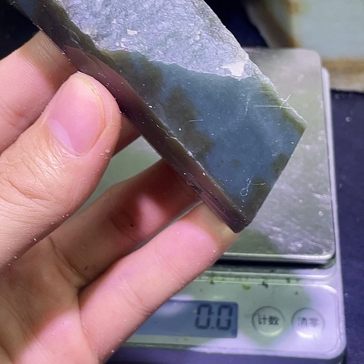 和田玉（糖玉）未镶嵌珠宝半成品