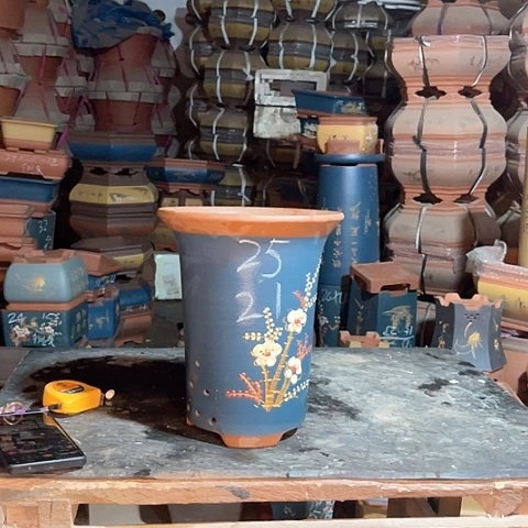 紫砂花盆蓝花盆一个