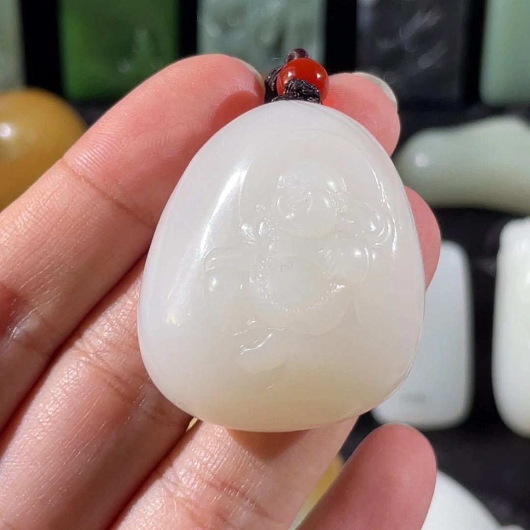 傲***瑰和田玉（糖玉）未镶嵌挂件