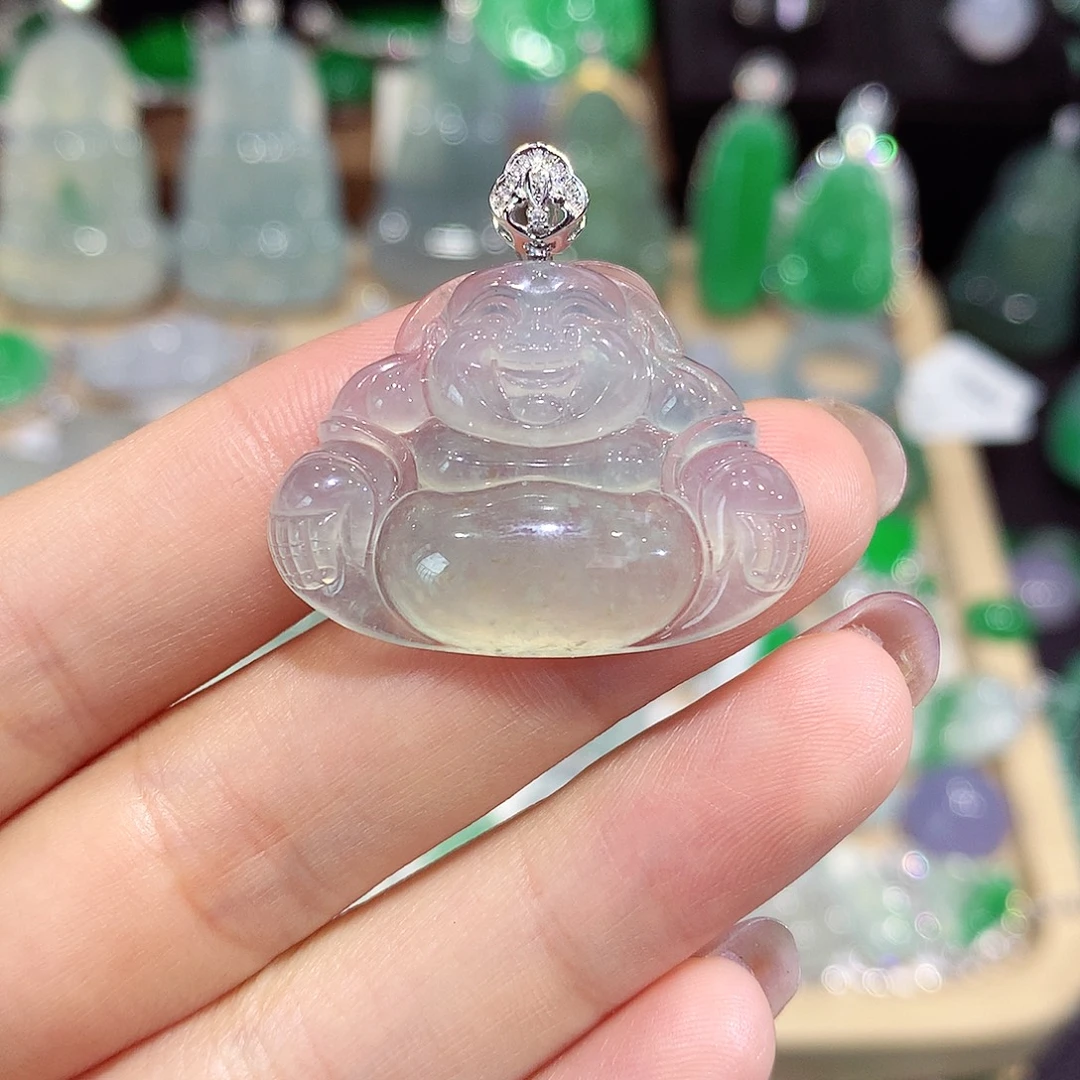 颈饰18K金镶嵌翡翠佛