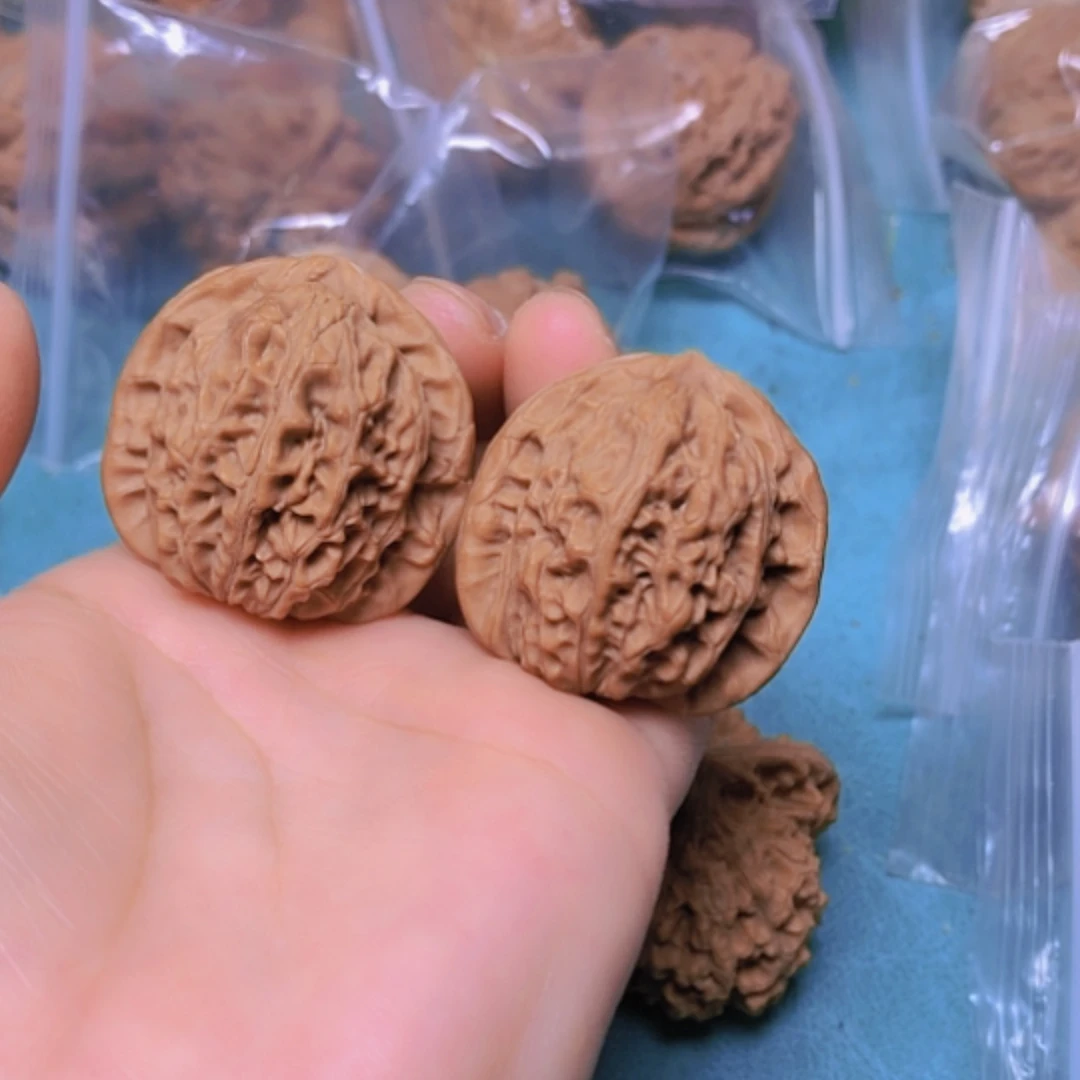 【闪购商品】把件核桃35.5小众赤灵