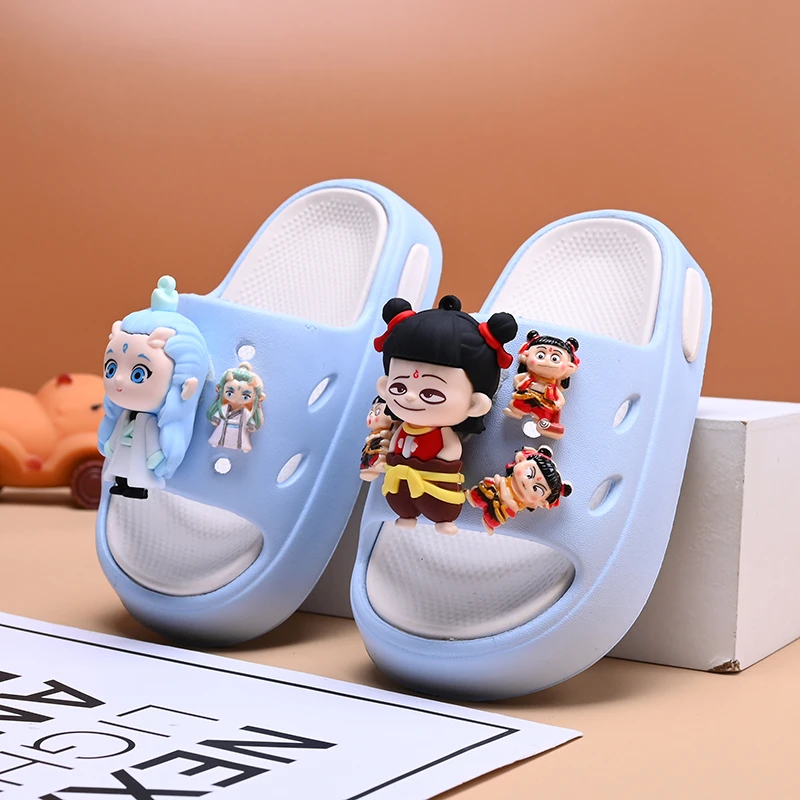 哪吒儿童拖鞋外穿卡通软底居家防滑男童舒适厚底轻便女童凉拖