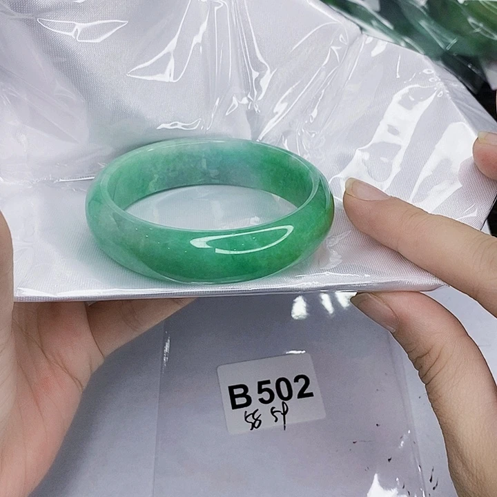 翡翠未镶嵌手镯一图一物实物为准