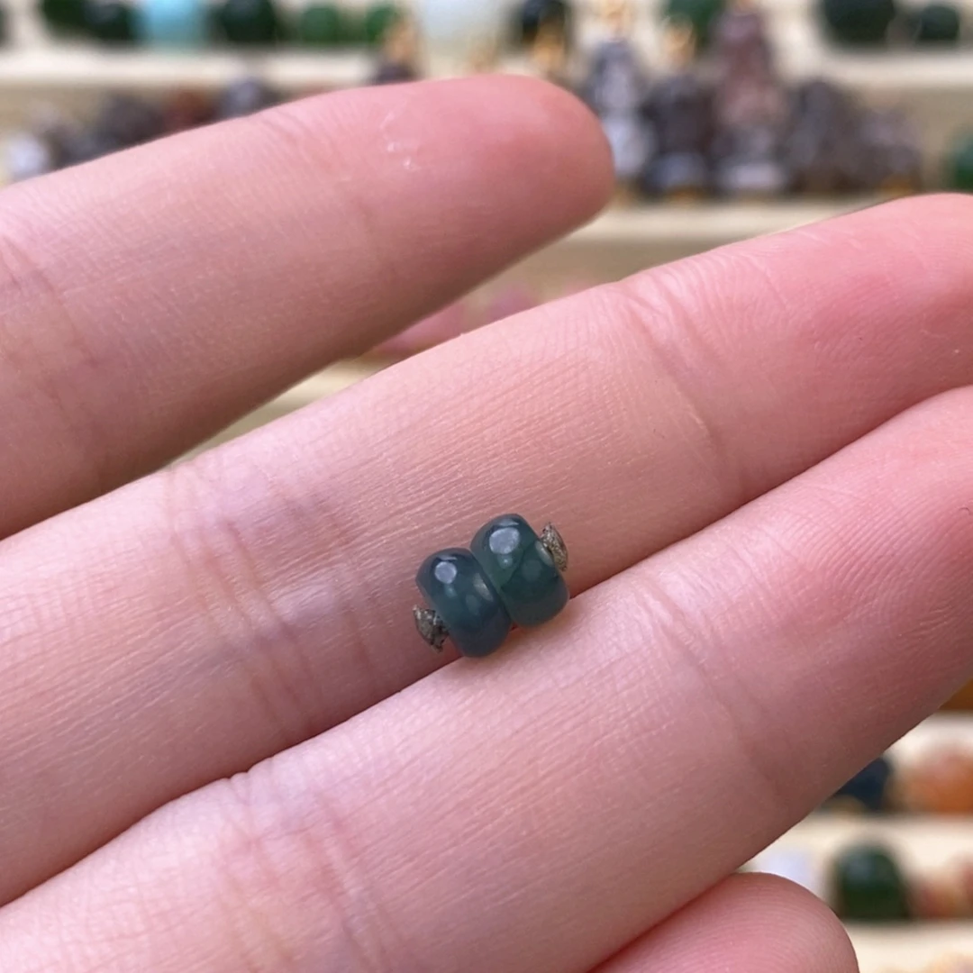颈饰未镶嵌翡翠隔片