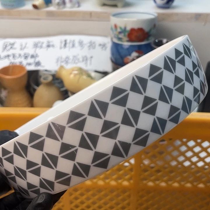 家***菊回流瓷器默认瑕疵