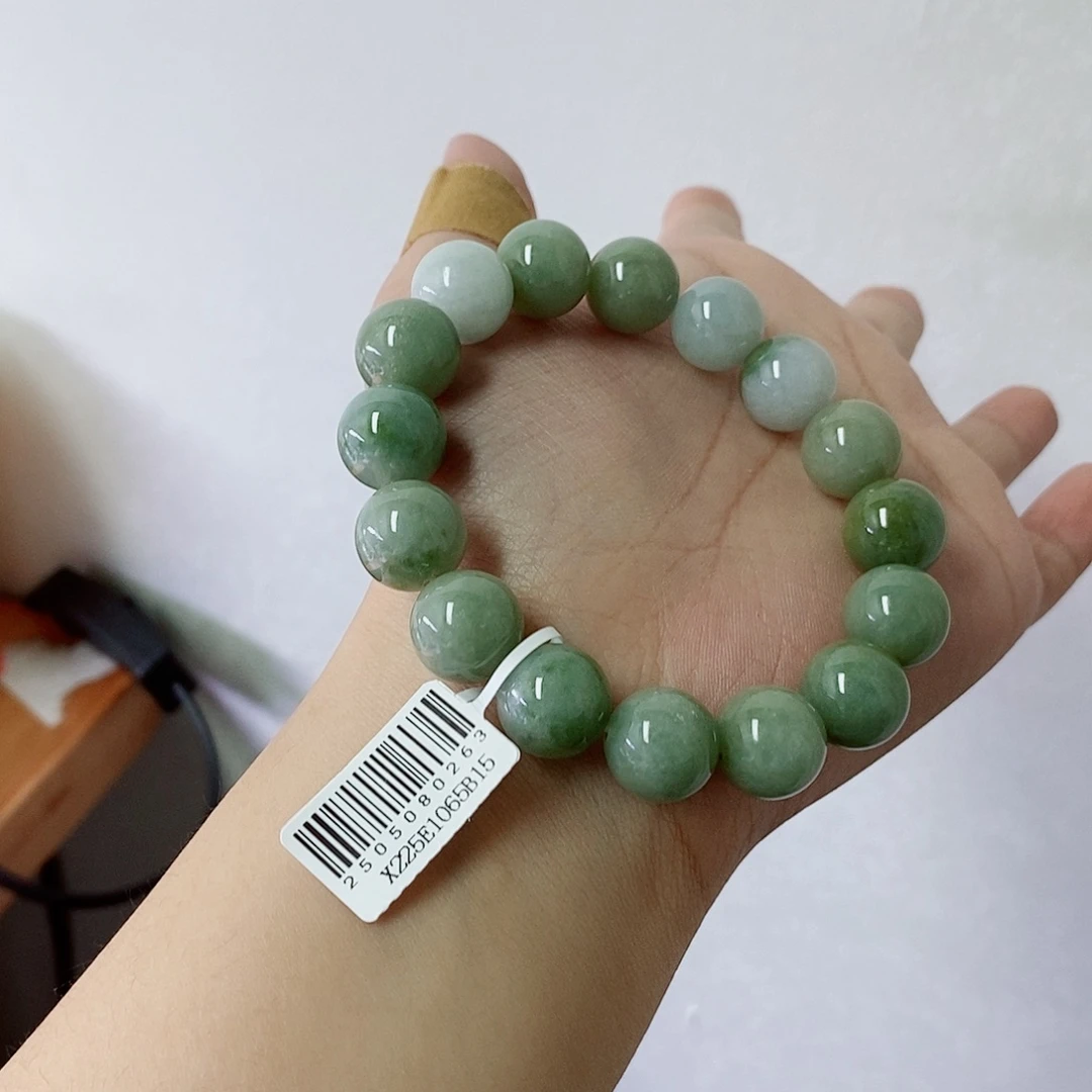 定制翡翠未镶嵌珠串