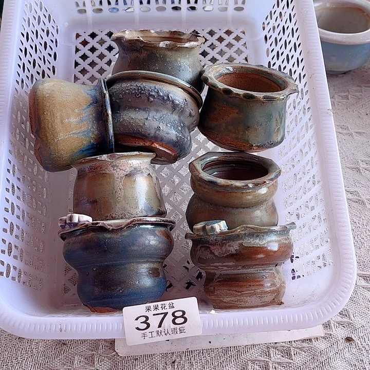 红陶陶瓷瑕疵095