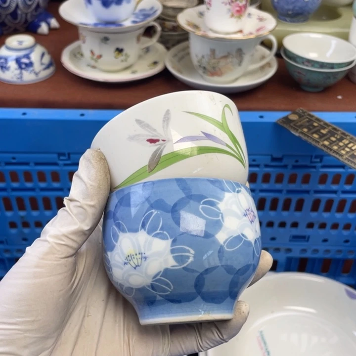 他家瓷器真美…开播了