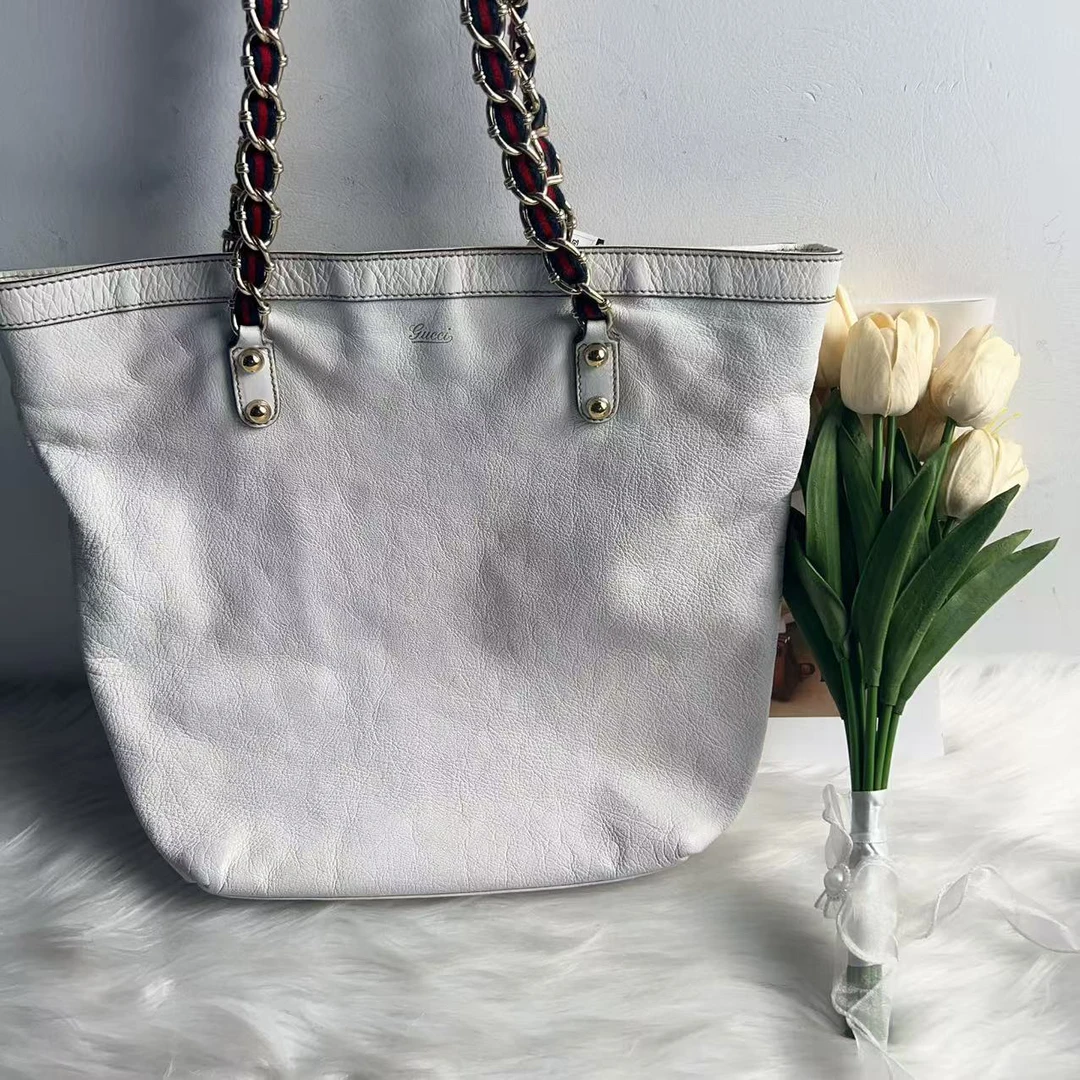 95新 GUCCI/古驰 古驰白色c1305竖版邮差单肩包