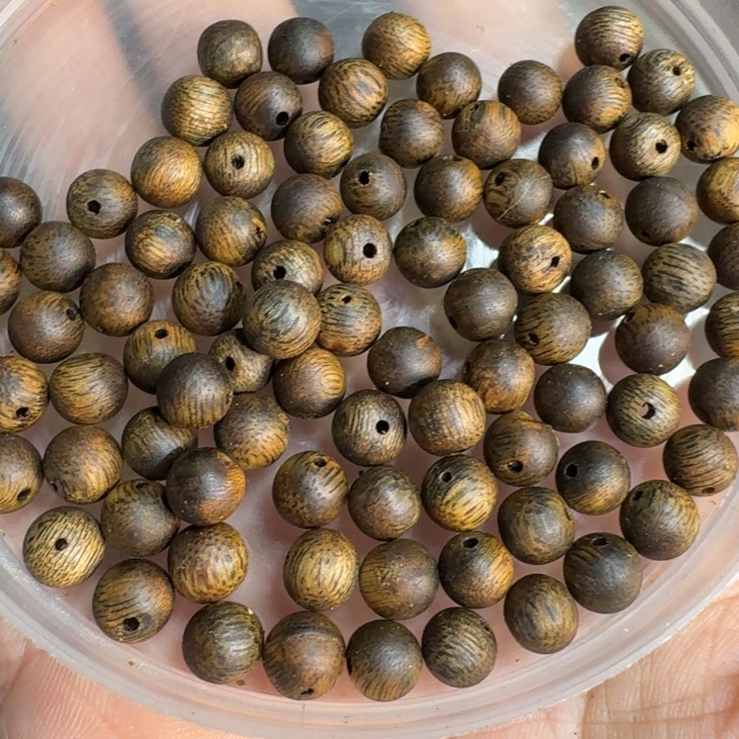 沉香沉香枕-****-海南乌身老料精选九九沉11.6克