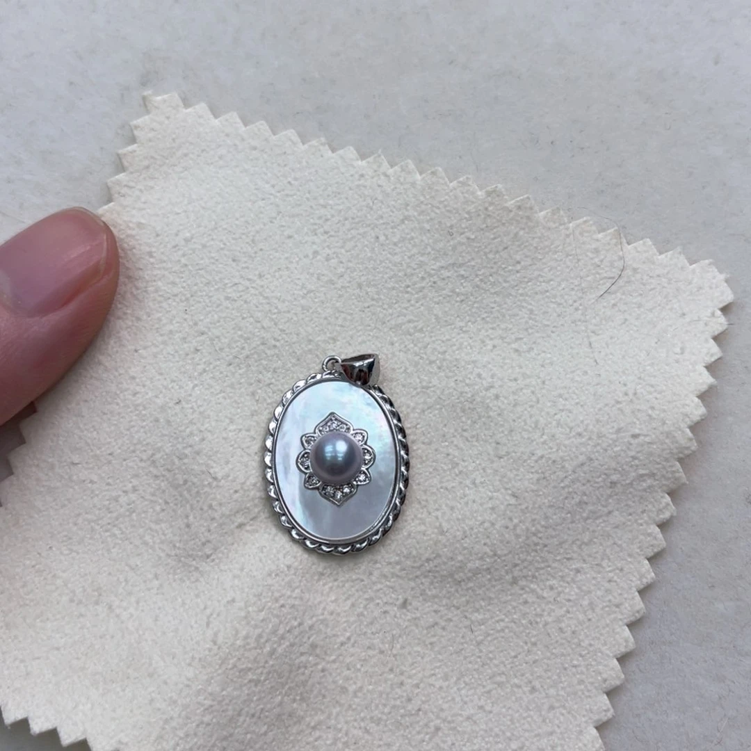 【闪购商品】海水珍珠银S925镶嵌颈饰y****了