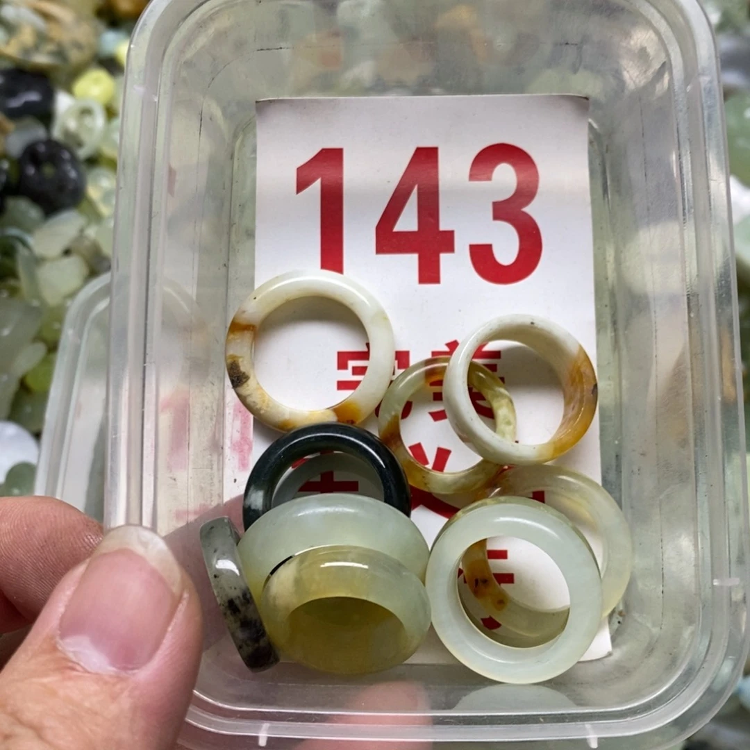 蛇纹石玉吊坠足银镀金镶嵌