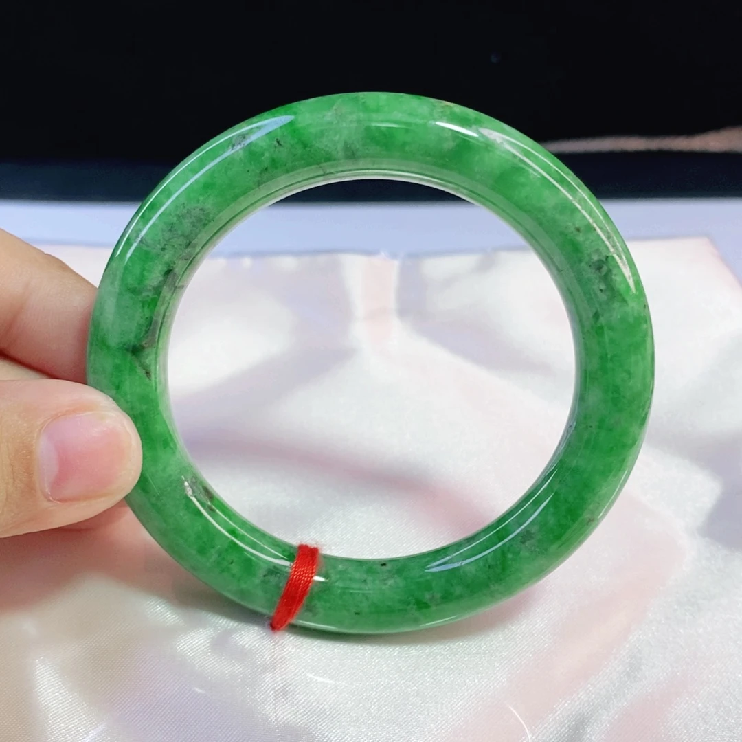 翡翠手镯未镶嵌55 天然缅甸q货翡翠