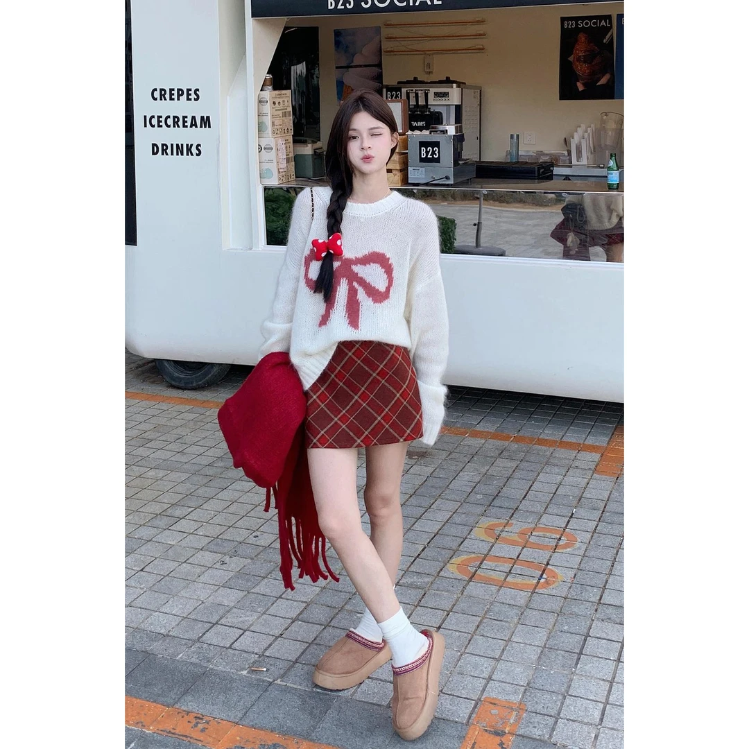 洋气衣服女女装宽松休闲百搭软糯蝴蝶结提花毛衣+格子短款半身裙