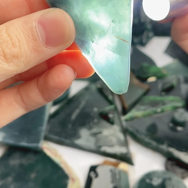 翡翠裸石纯天然翡翠