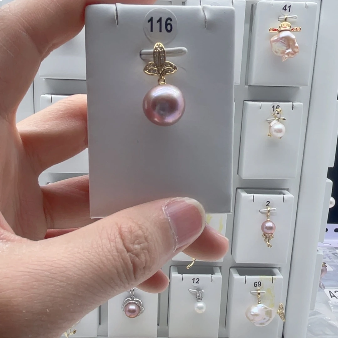 淡水珍珠合金颈饰