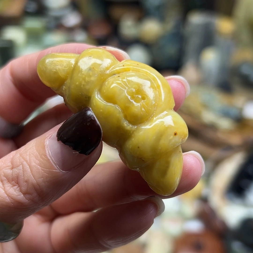 岫玉未镶嵌颈饰辽阳料水草牛角包