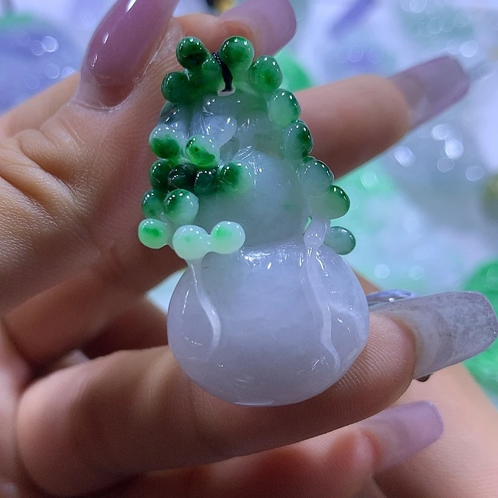 翡翠未镶嵌颈饰天然翡翠A货吊坠