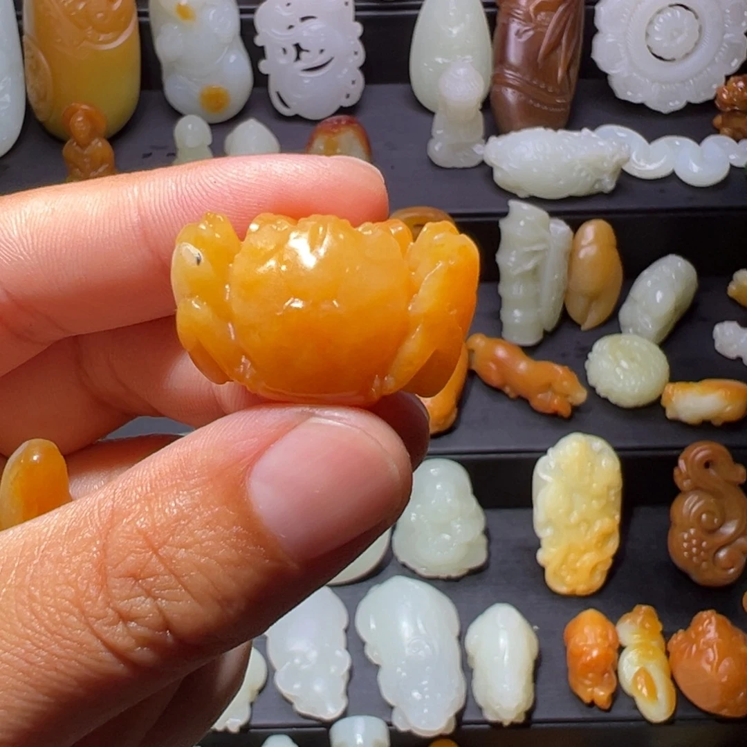 画***忍未镶嵌和田玉挂件