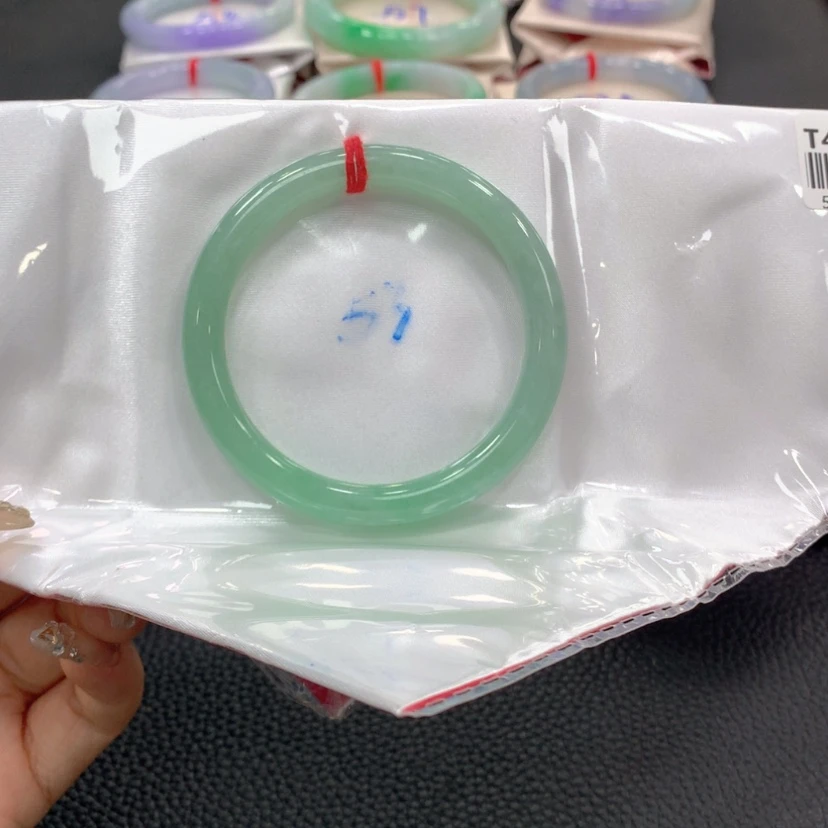 【闪购商品】翡翠手镯未镶嵌翡翠