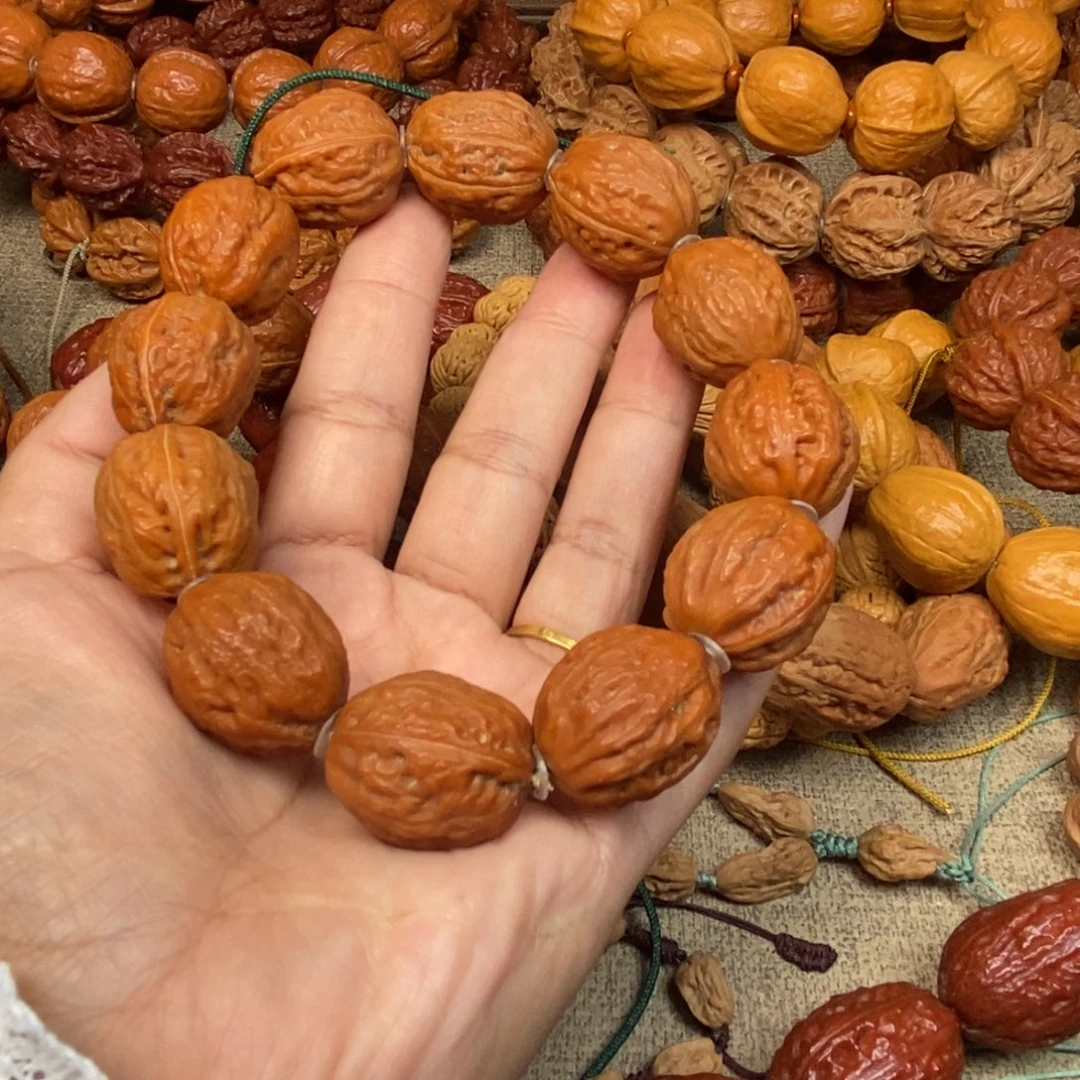 未***～文玩核桃吊坠水晶小枣文玩核桃2串