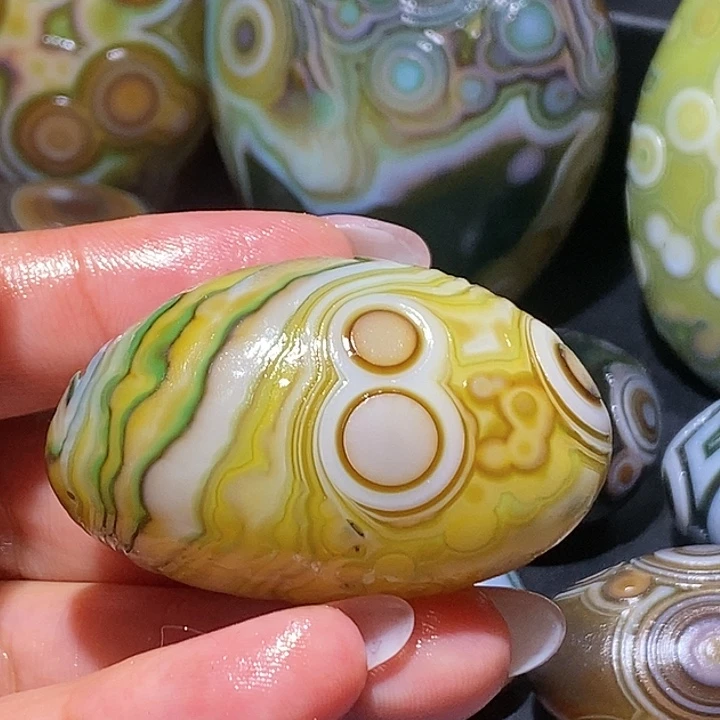 玛瑙/玉髓未镶嵌珠宝奇石57