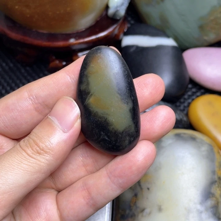 未镶嵌和田玉挂件我****家