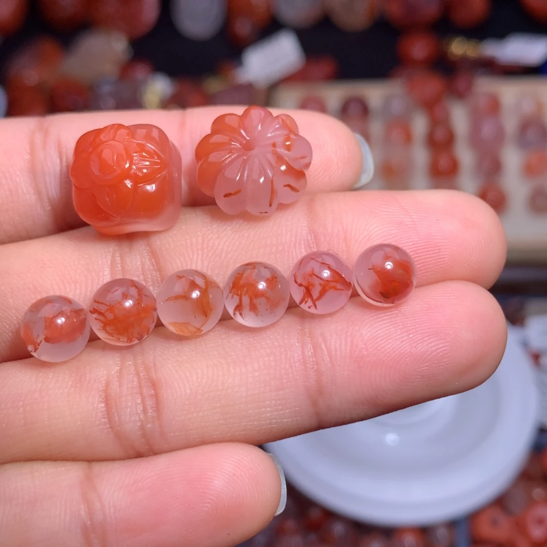 用****南红玛瑙未镶嵌珠宝半成品1