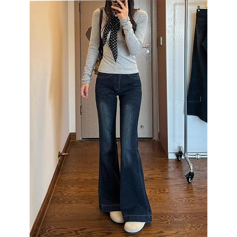 蓝灰色微喇叭牛仔裤女秋季新款复古高腰修身显瘦百搭直筒拖地裤子