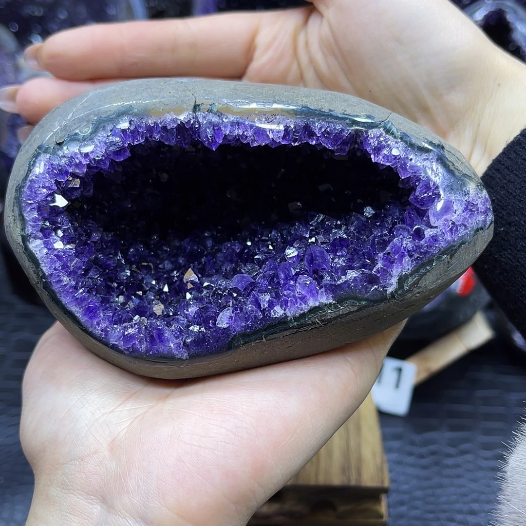 未镶嵌紫晶大型摆件（非配饰）