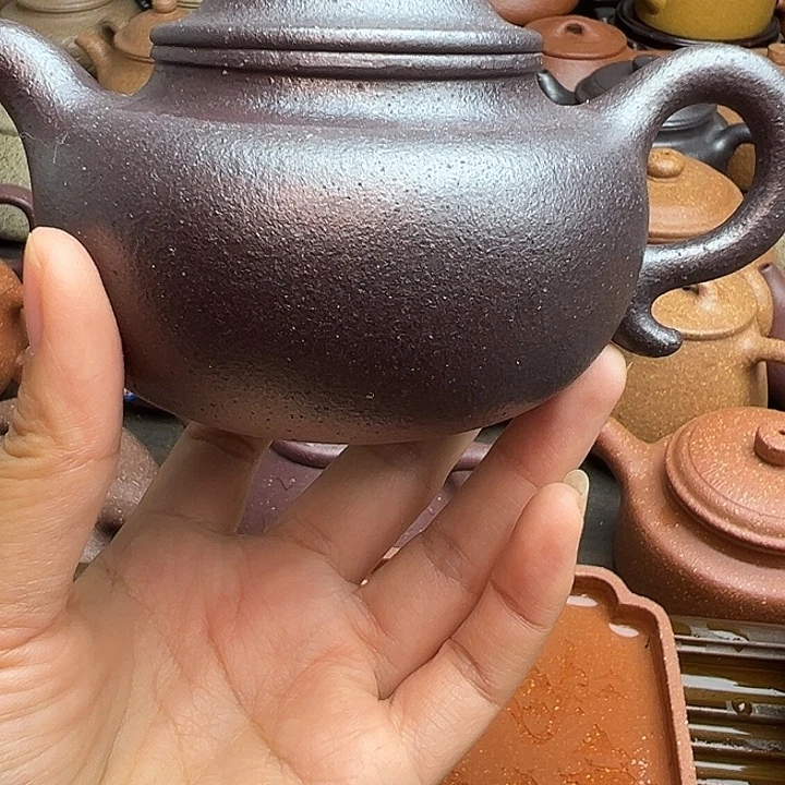 大***雨紫砂茶壶石黄瑕疵