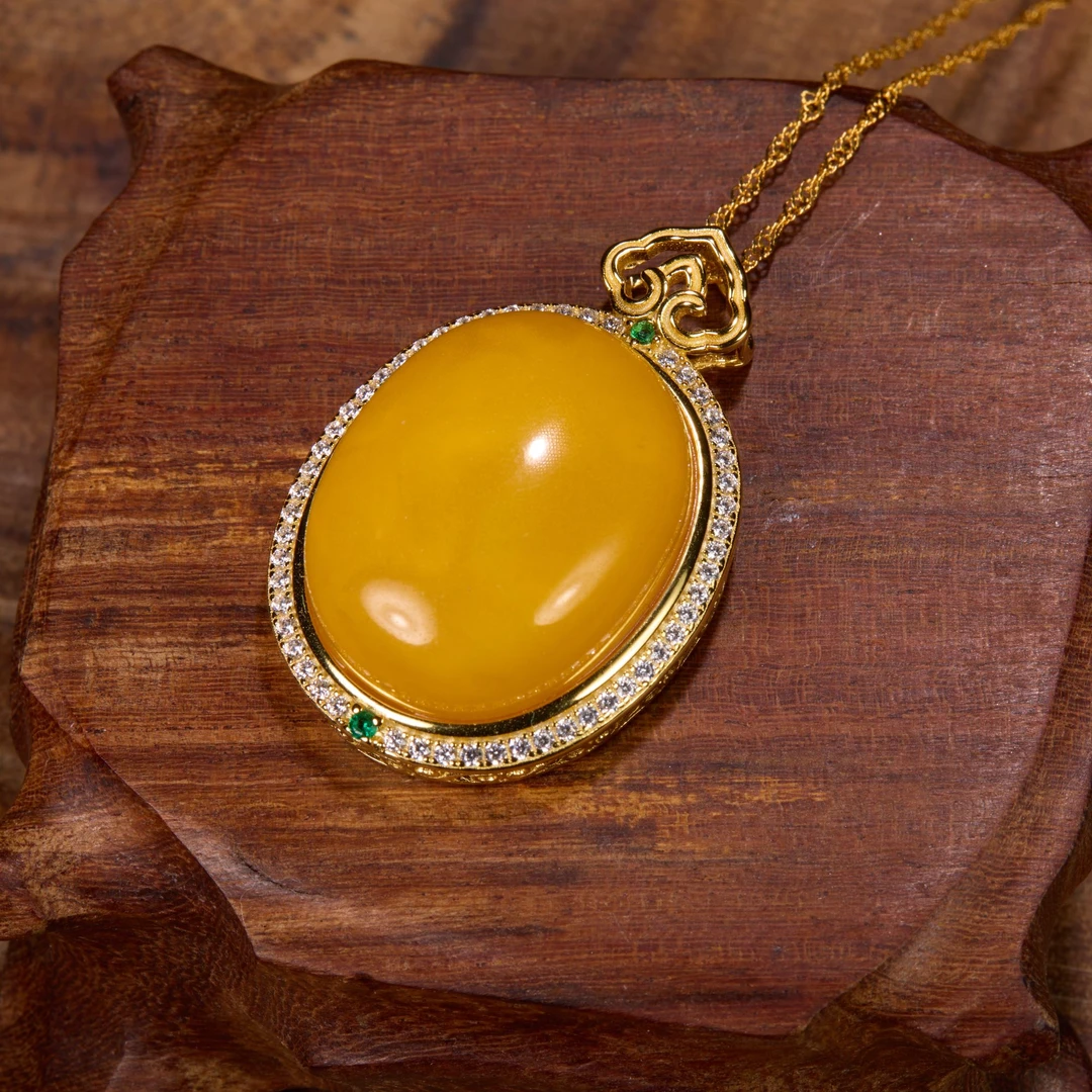 珠宝天然蜜蜡祥云蛋面吊坠多样性发货