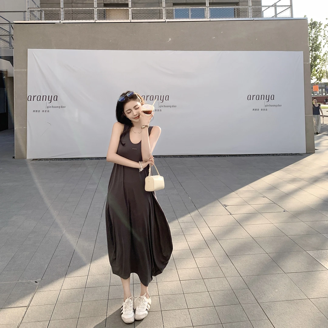 Lilylikes“慵懒周末裙”出门被夸爆的莱赛尔莱赛尔扭结背心连衣裙!