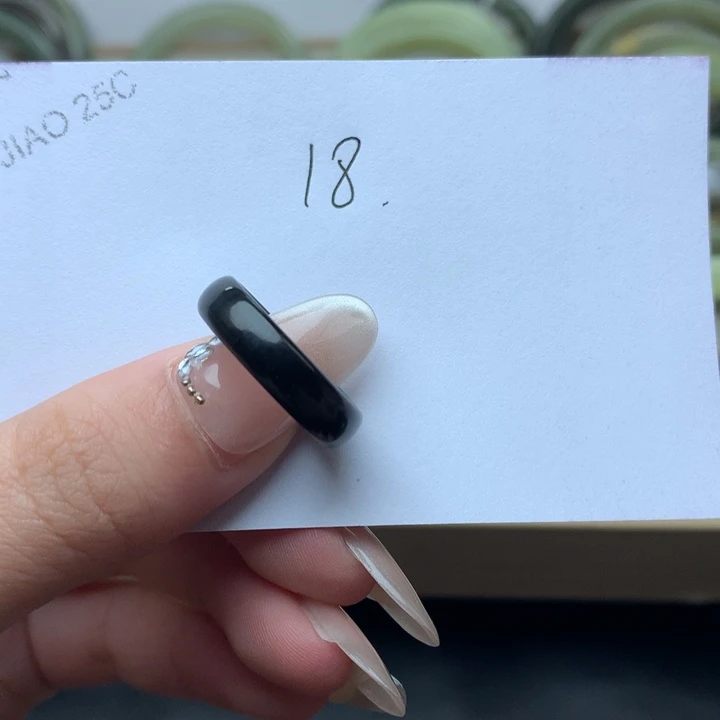 未镶嵌手镯和田玉1