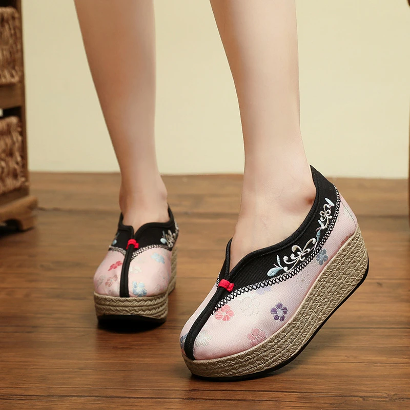 1618-162 样品鞋断码！ 国风女鞋