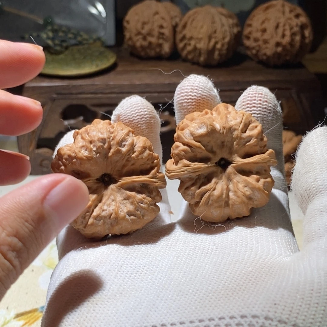 羊***把文玩核桃吊坠蛤蟆头41.5