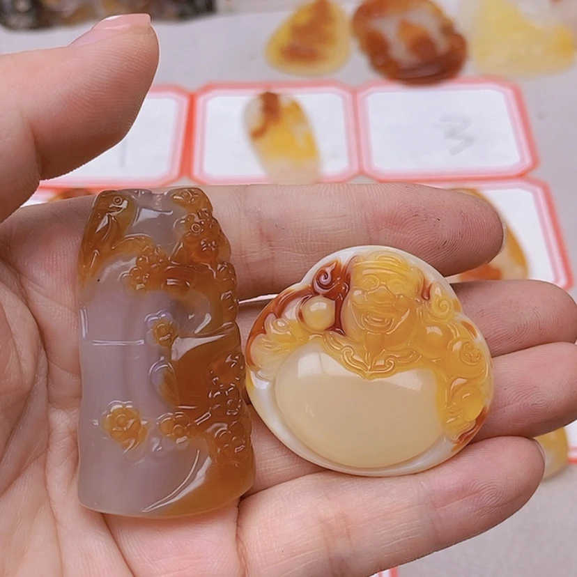 【闪购商品】玛瑙/玉髓未镶嵌珠宝半成品鸿****心