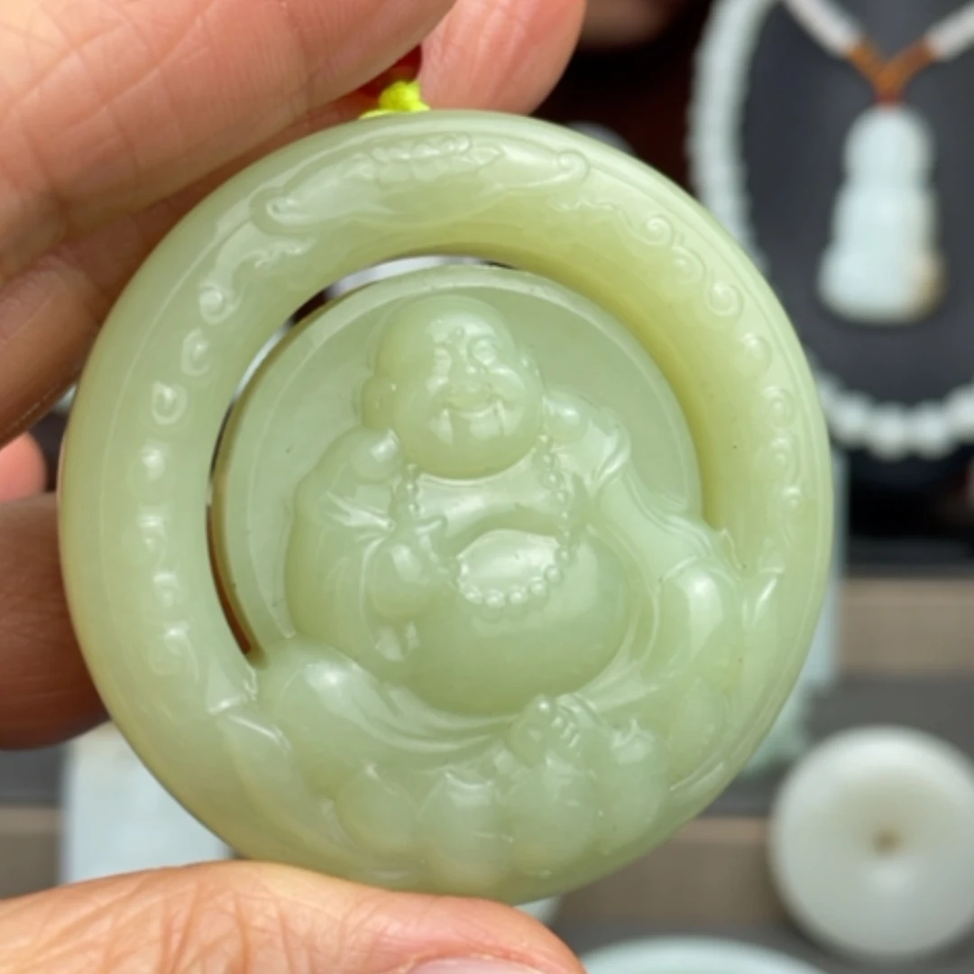 【闪购商品】颈饰未镶嵌和田玉