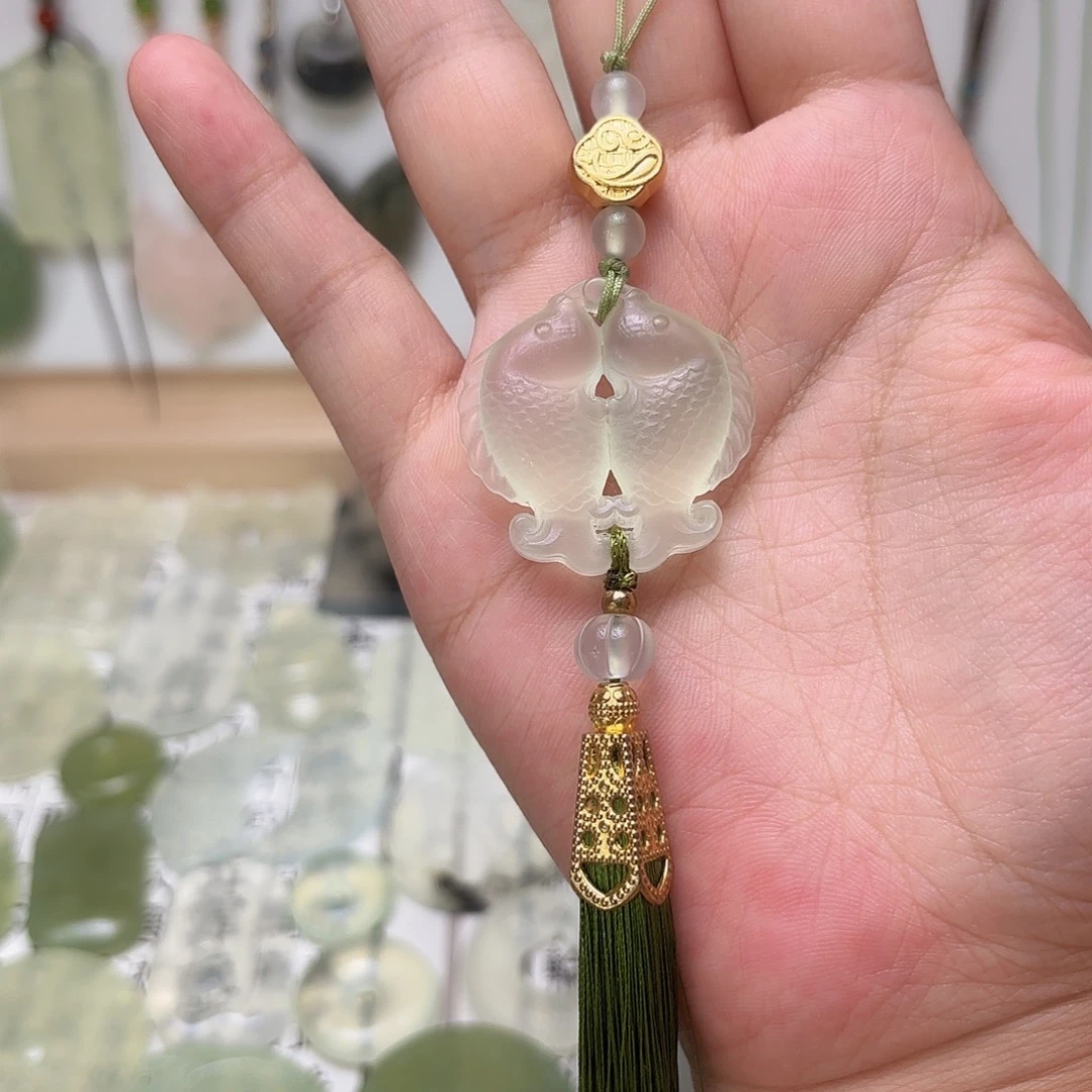 蛇纹石玉合金颈饰